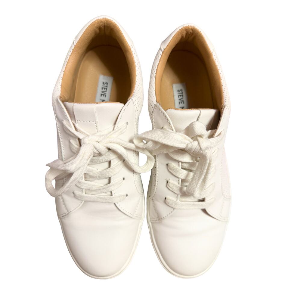 Steve Madden Toliver platform lace‑up sneakers — 9 —‎ white